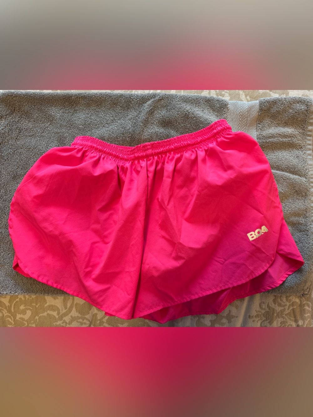 Boa Men’s Split Run Pink Shorts with Elastic Waistband